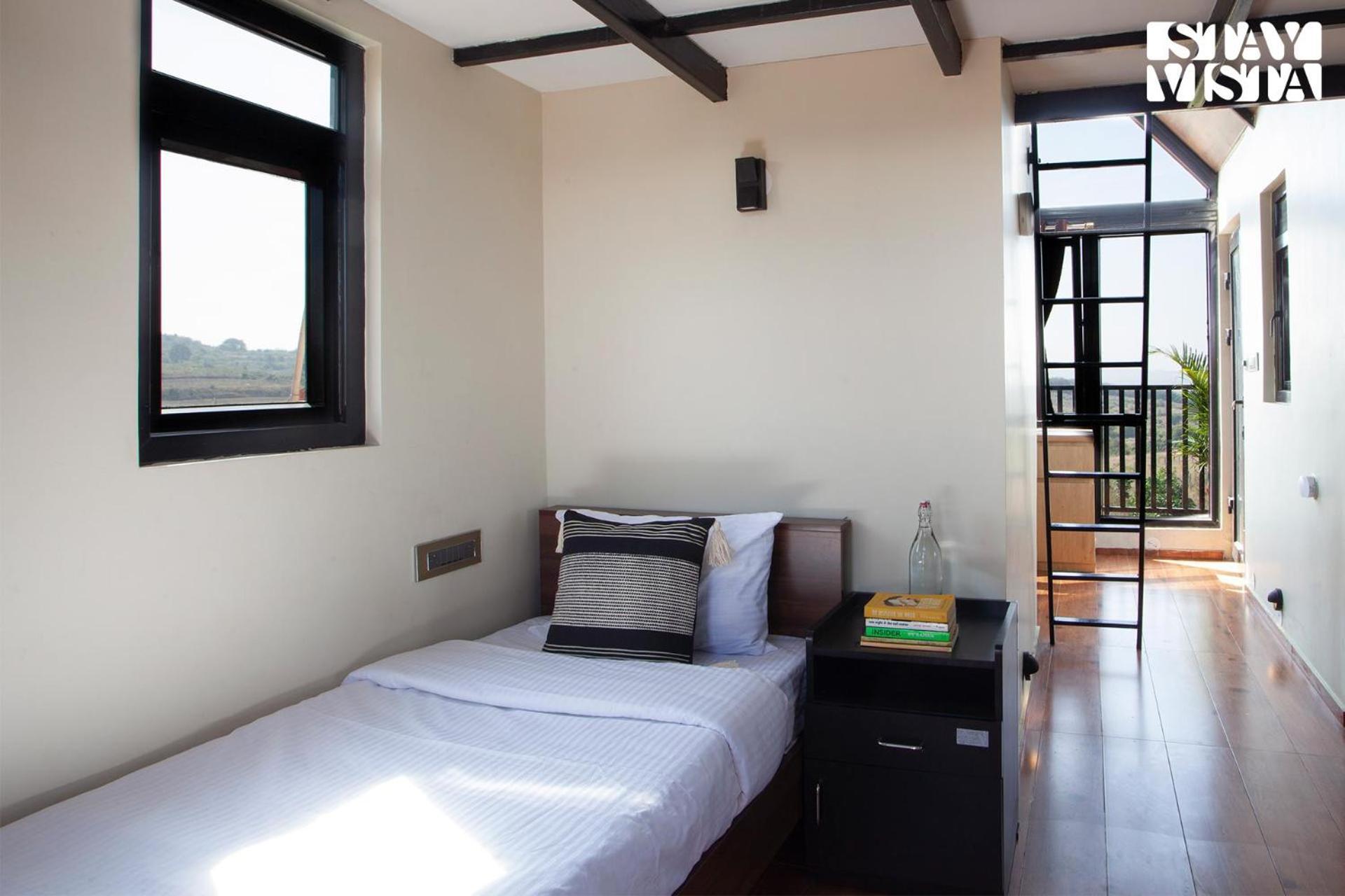 Stayvista At Hillside Harmony Pvt Pool & Free Breakfast Бангалор Екстериор снимка